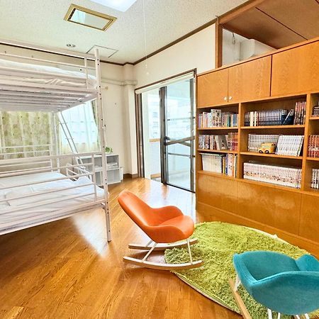 石垣島グループの宿 2216 にじいろ ユーグレナモール内 Ishigaki  Exteriör bild