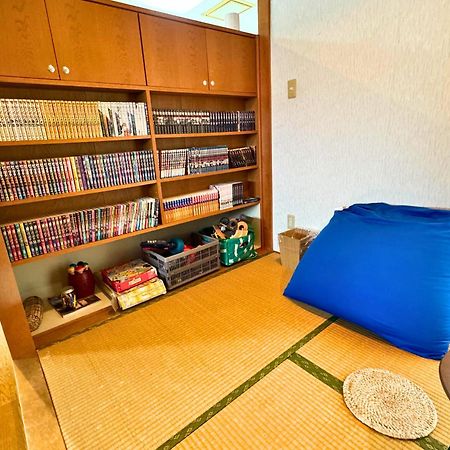 石垣島グループの宿 2216 にじいろ ユーグレナモール内 Ishigaki  Exteriör bild